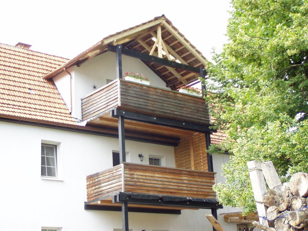 Casa Carolina Rumanisches Restaurant & Pension Stedtfeld Экстерьер фото